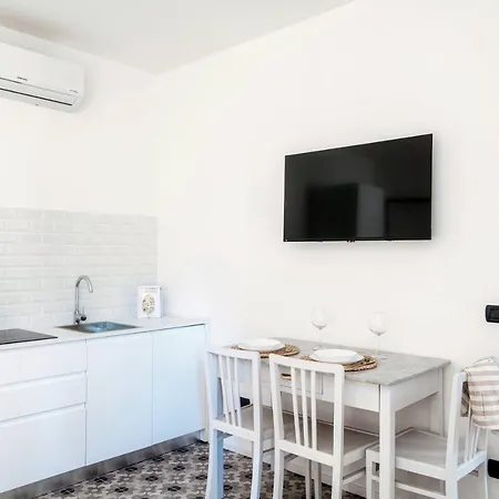 Cesare 22 - The House Of Travelers Prázdninový dům *