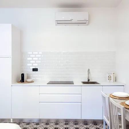 Cesare 22 - The House Of Travelers Holiday home *