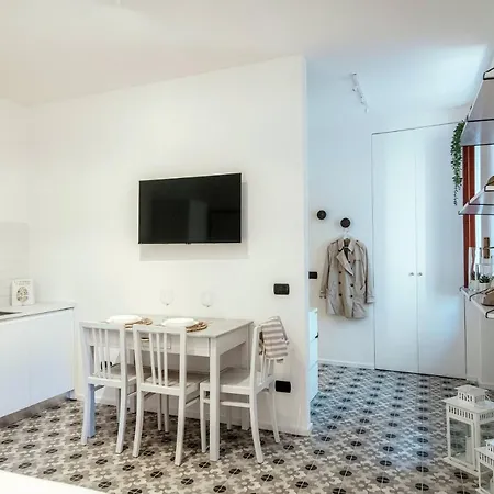 Cesare 22 - The House Of Travelers Holiday home *