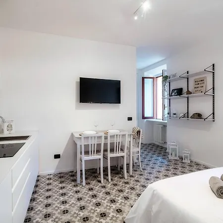 Holiday home Cesare 22 - The House Of Travelers Como